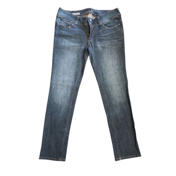 Decree Skinny Mid-Rise Darkwash Jeans - Size 13 Juniors  ***Item: 0657 - Picture 1 of 7